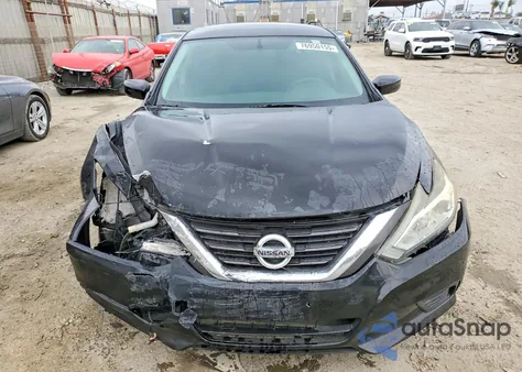 2016 Nissan Altima 2.5 из США, поврежденный, VIN 1N4AL3AP7GC268356
